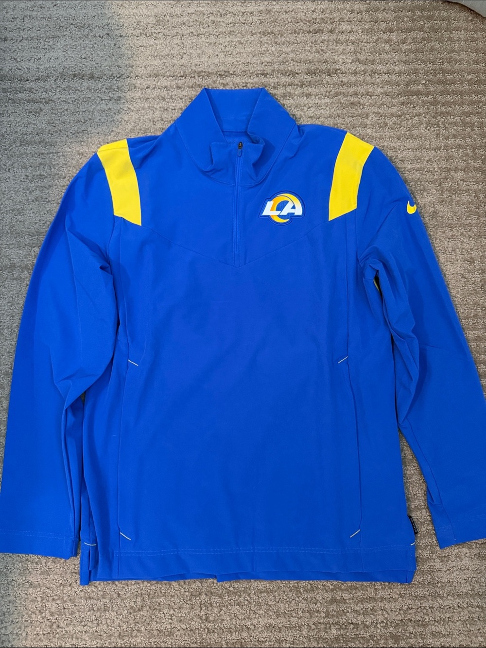 Nike Men’s LA Rams Warmup Quarter-Zip Pullover